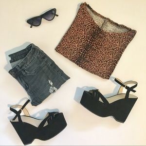 🐆 By Corpus UO Cheetah Print T-Shirt 🐆